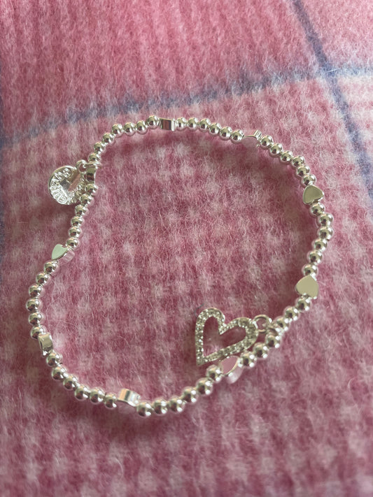 Sparkle heart bracelet