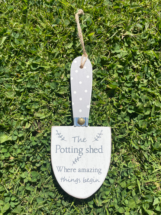 Garden Trowel wood decor design