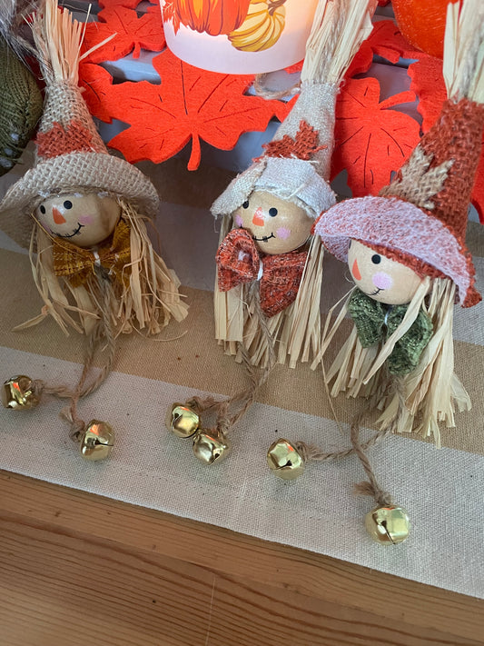 Scarecrow bell friends set of 3