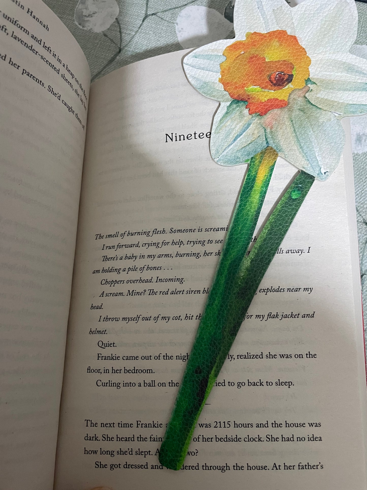 Leather style bookmark - daffodil