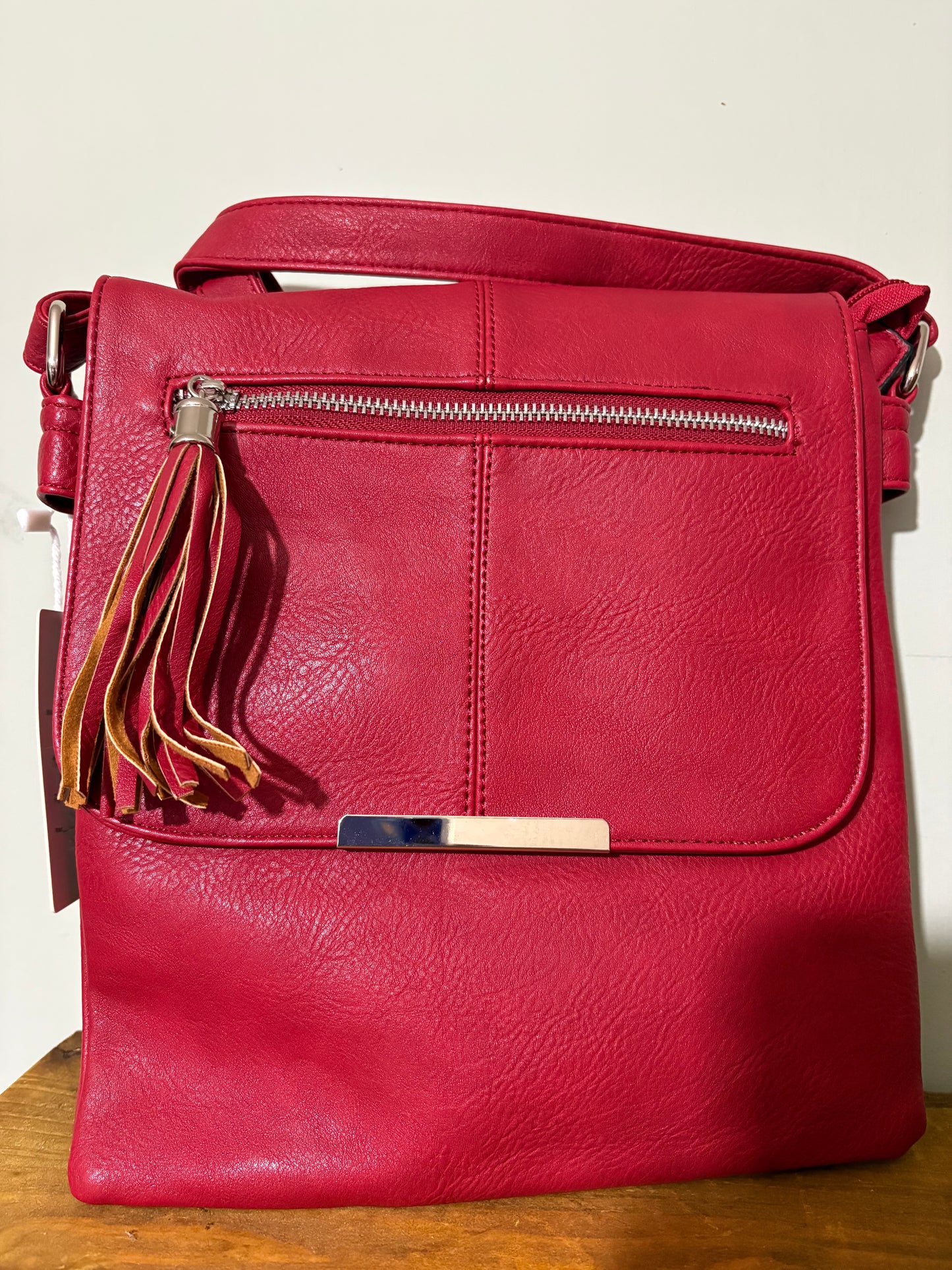 Large Red Cross body bag zipped compartments