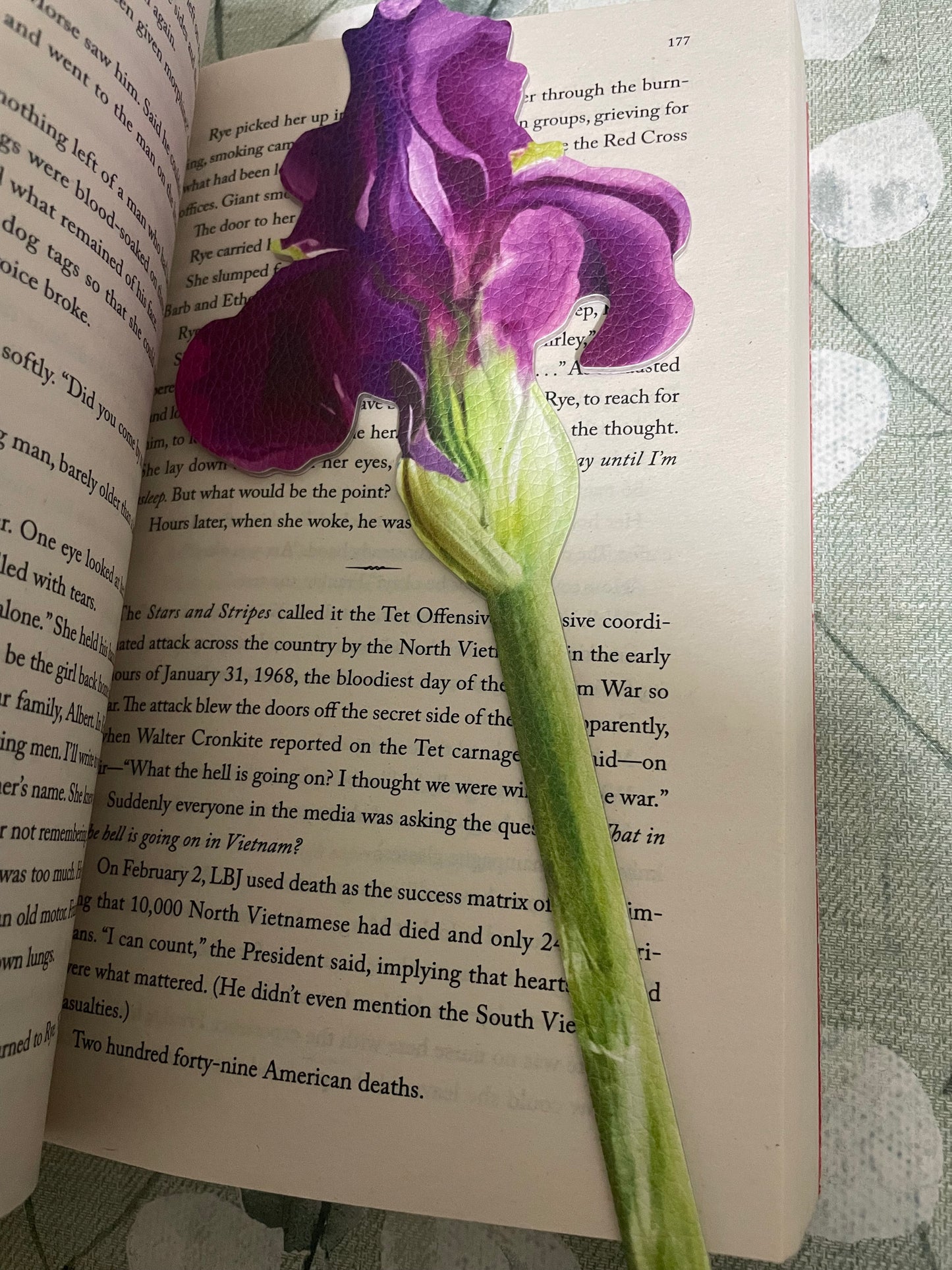 Leather style bookmark - Iris
