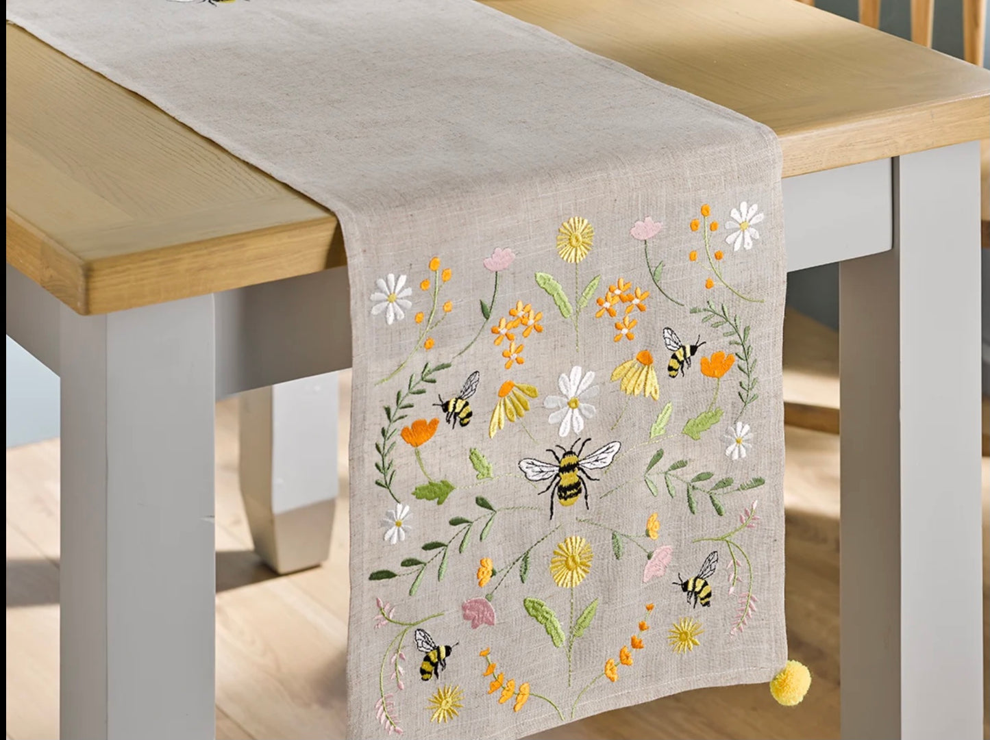 Embroidered bee sign table runner