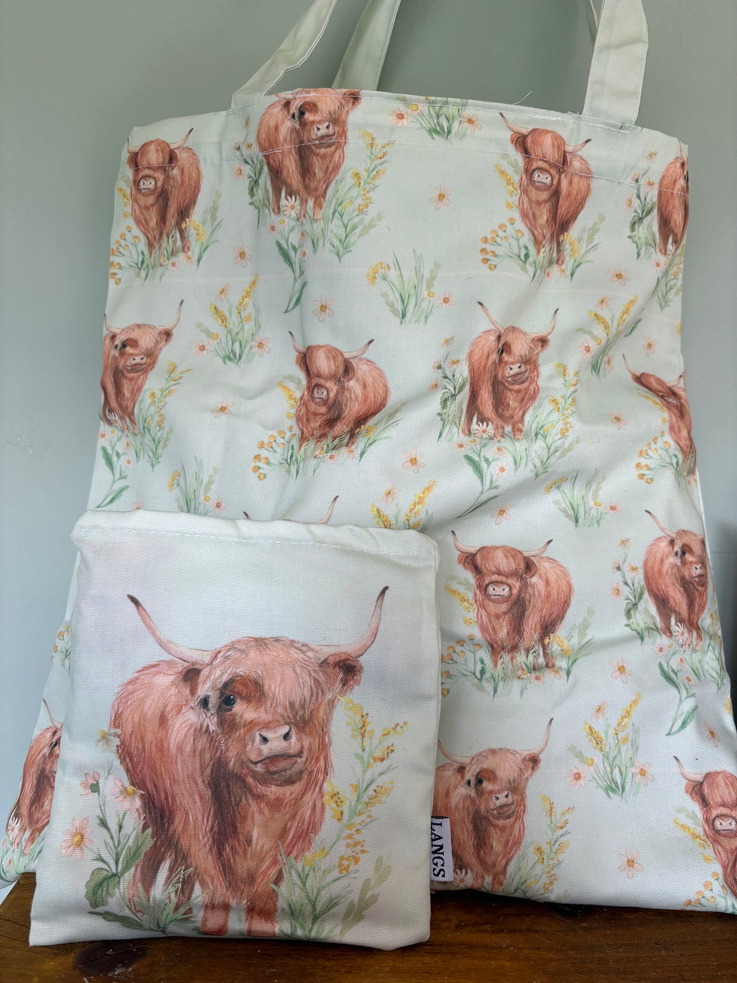 Highland cow waterproof fabric tote bag