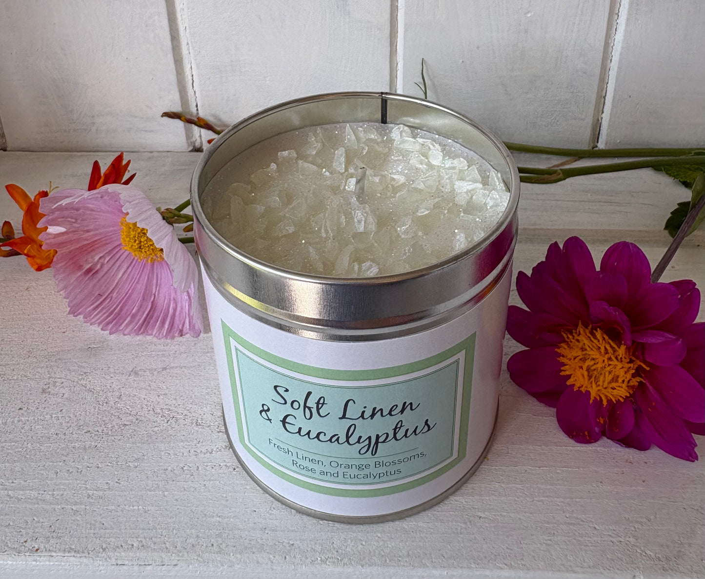 Soft linen & Eucalyptus candle