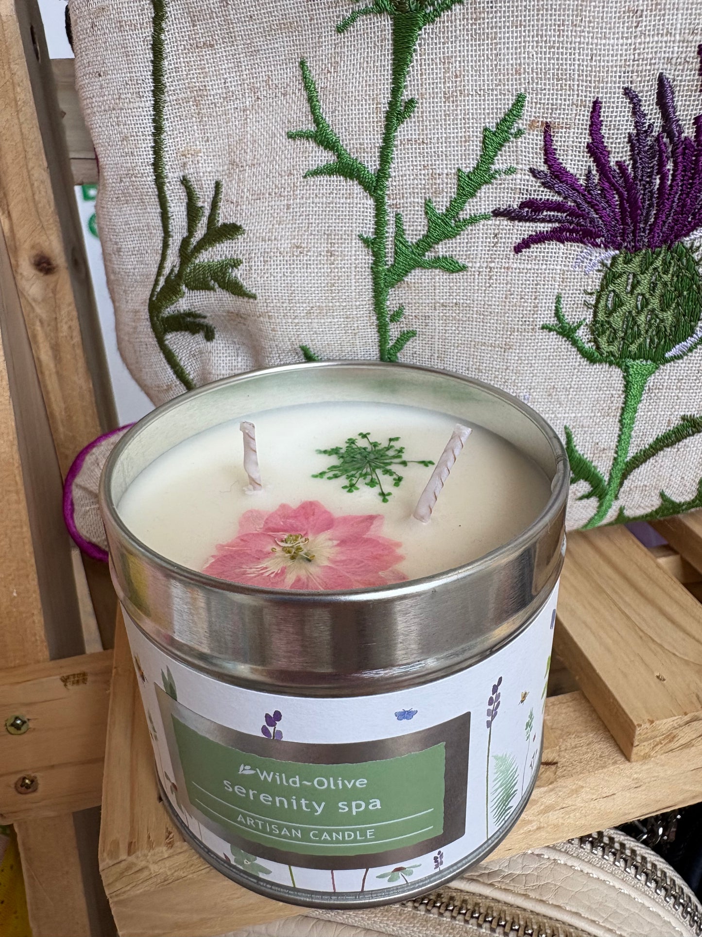 Serenity spa pressed flower artisan candle