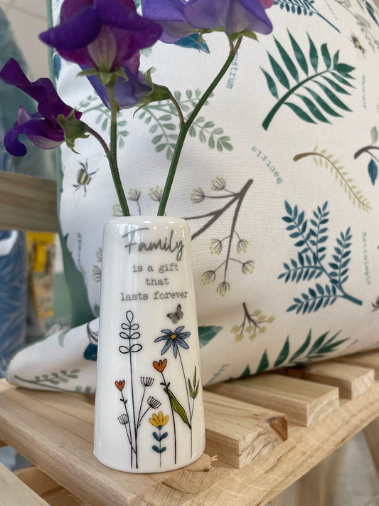 Family design stem vase
