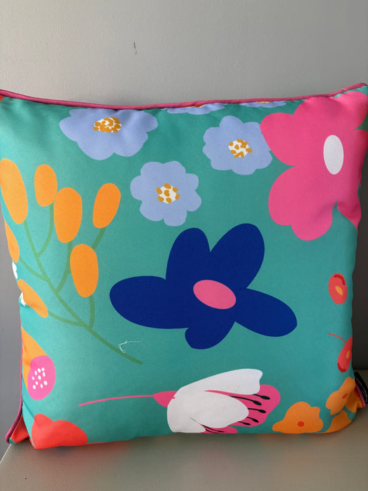 Outdoor cushion funky flowers square