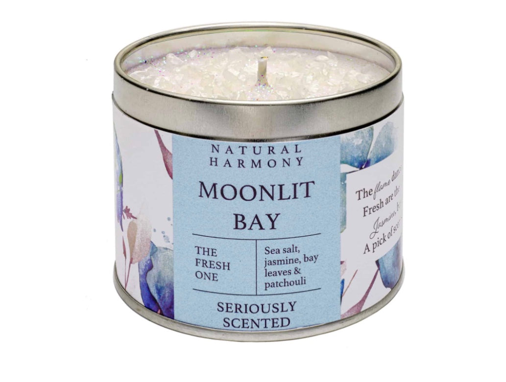 Moonlit bay candle