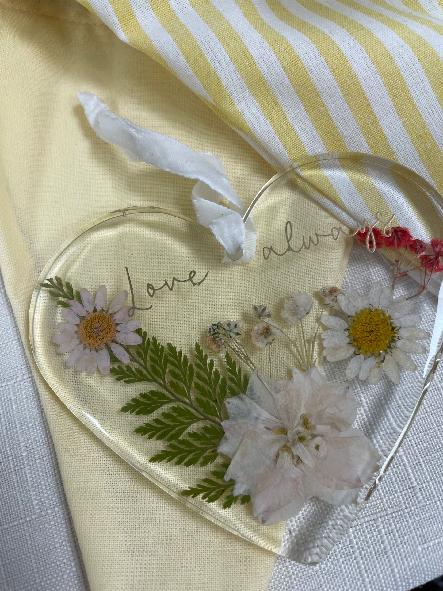 Beautiful pressed flower resin hanging heart - love always