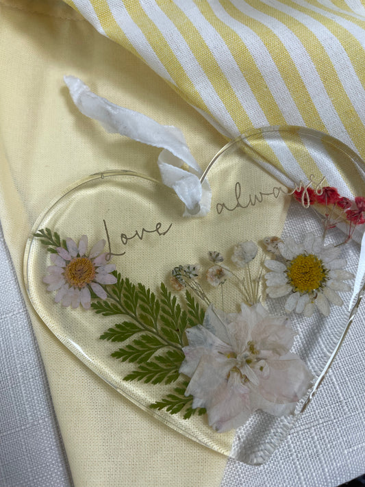 Beautiful pressed flower resin hanging heart - love always