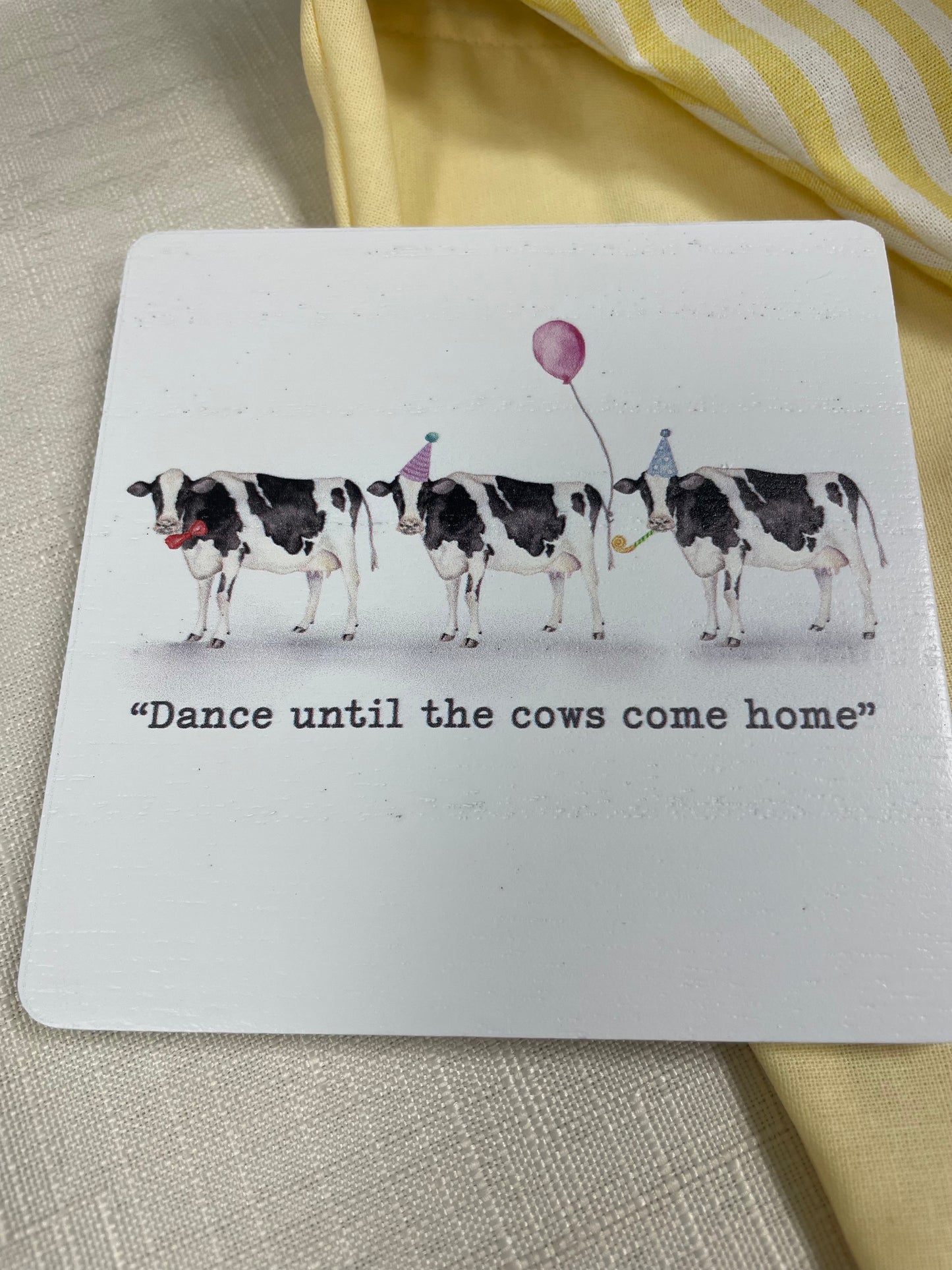 Wood coaster - cow design - dance
