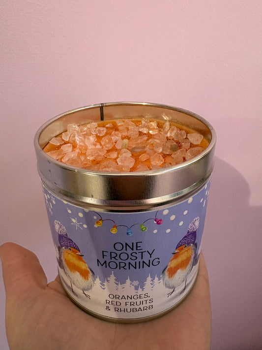 One frosty morning seriously scented candle oranges, red fruits and rhubarb