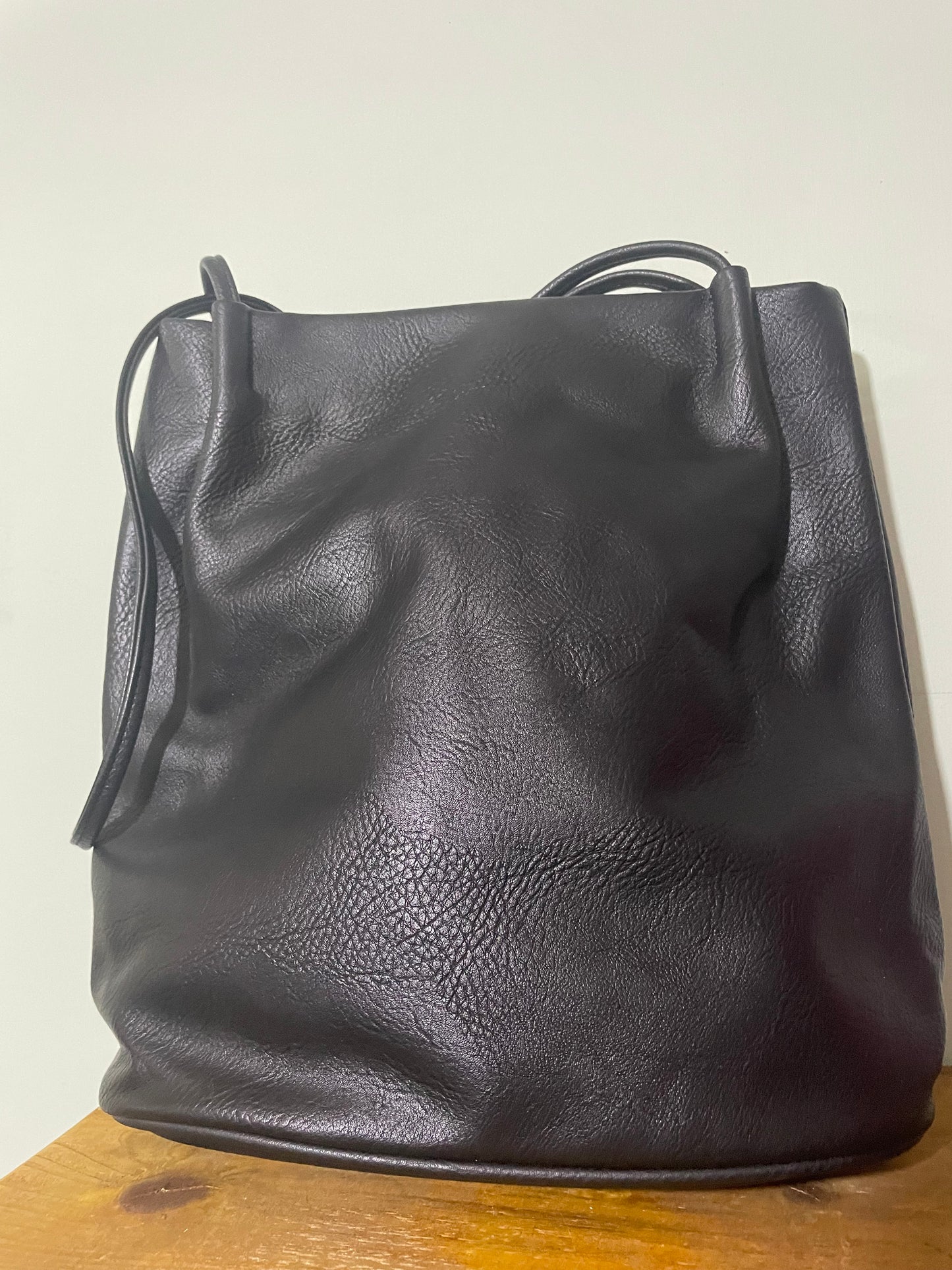 Bucket bag - black