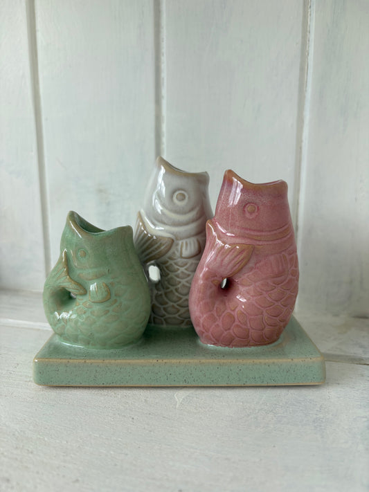 Three fish stem vase