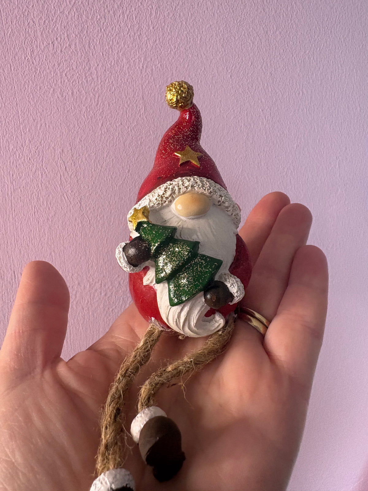 Sitting Santa christmas tree
