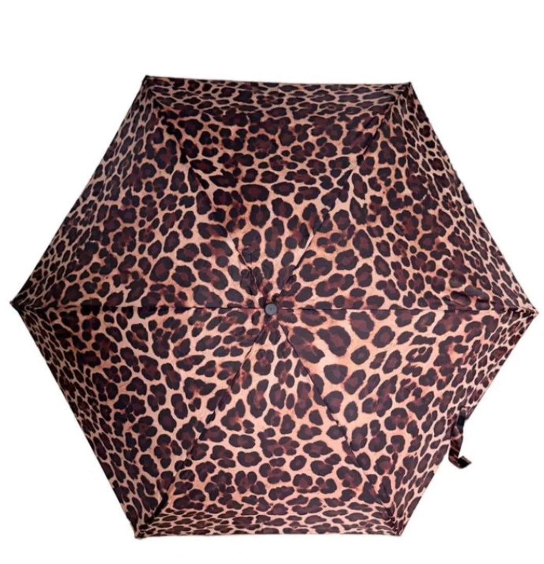 Animal print design umbrella in travel case