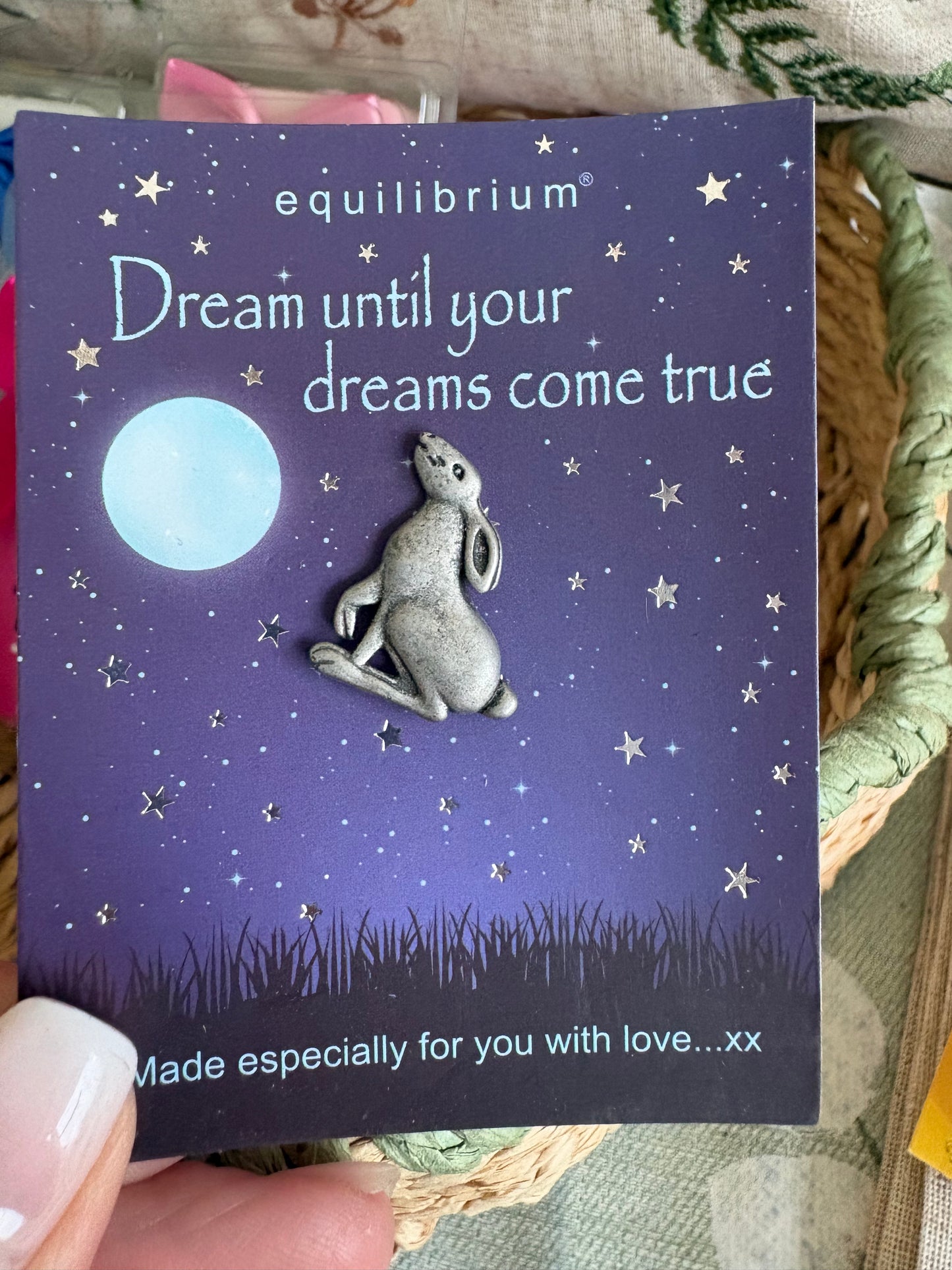 Hare pin brooch