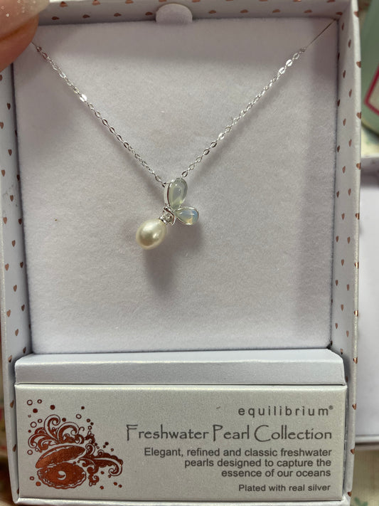 Pearl necklace