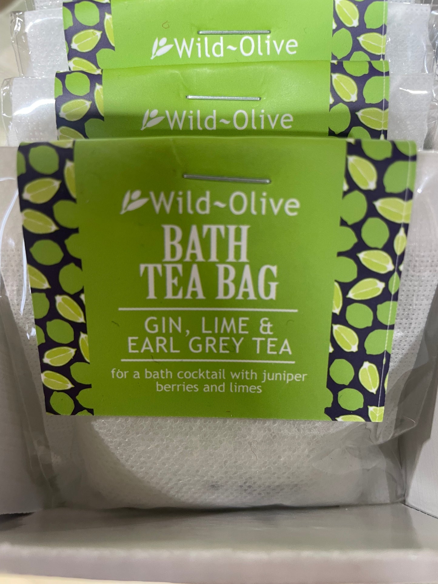 Gin and lime bath tea bag