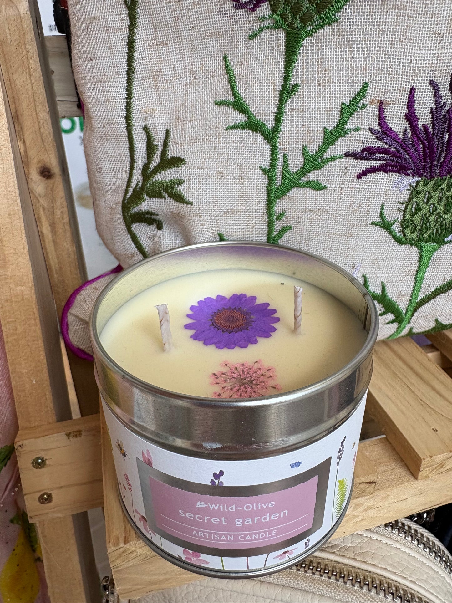 Secret garden artisan pressed flower candle