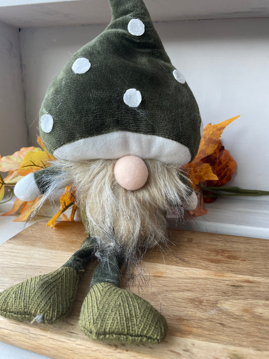 Handmade forest gonk - green