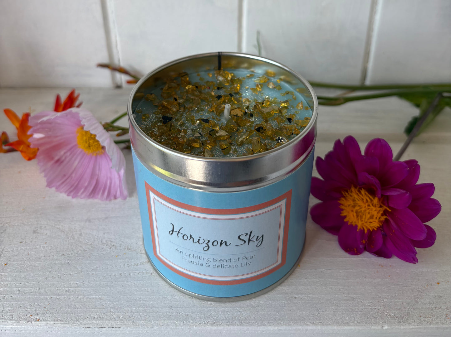 Horizon sky candle