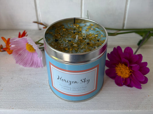 Horizon sky candle