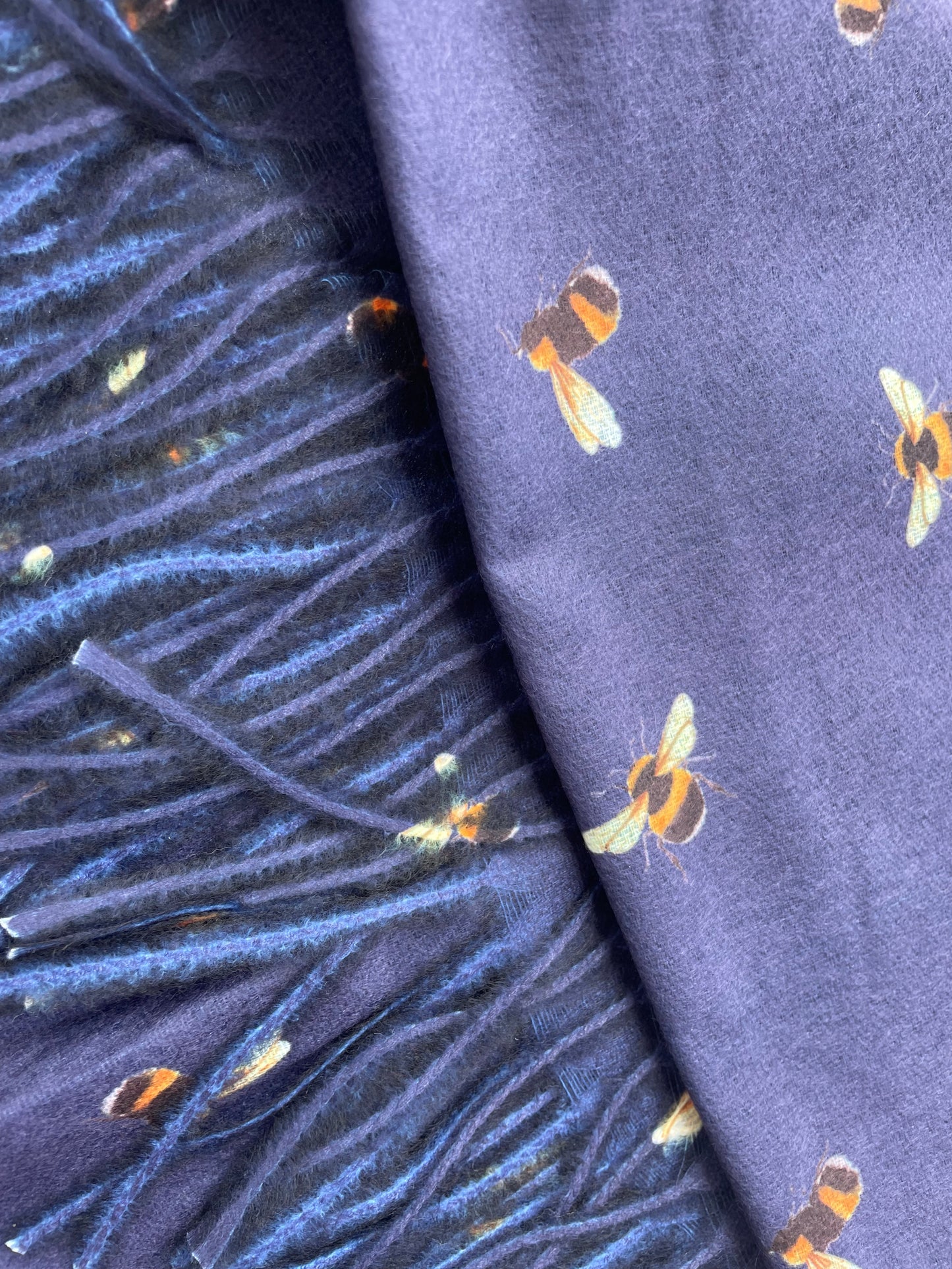 Bee cashmere feel scarf - blue
