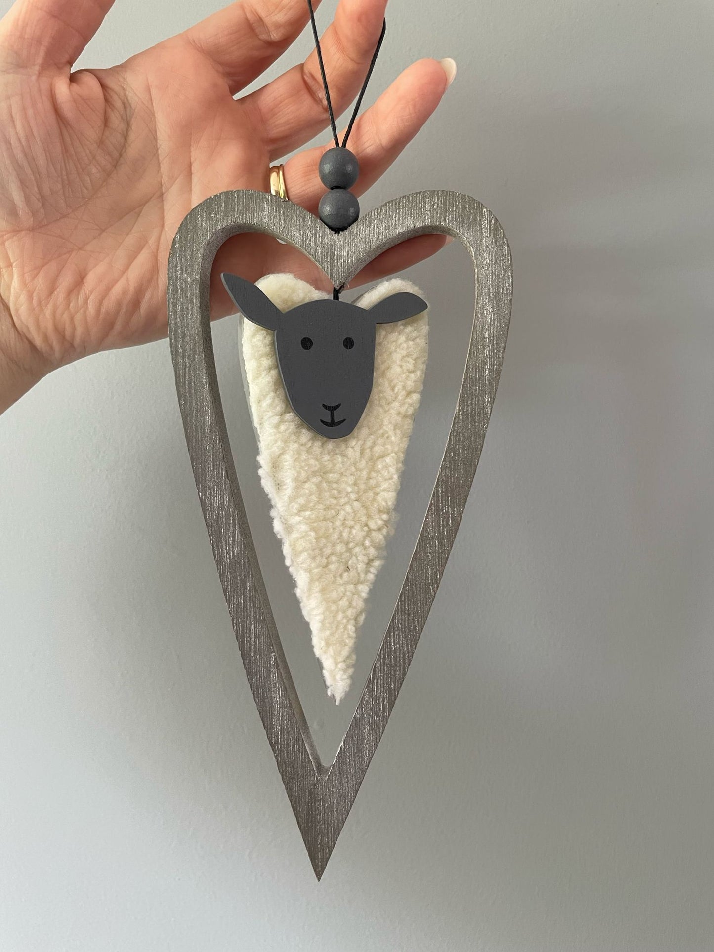 Sheep heart Hanger