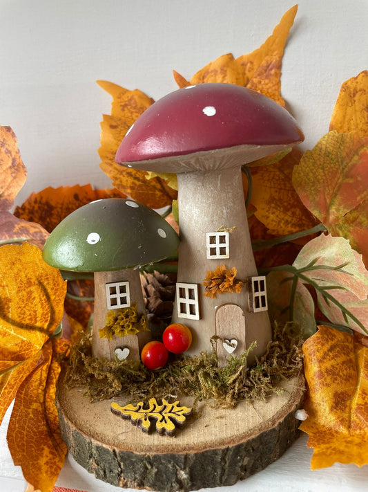 Folk Art Mushroom Double Cottage - Red