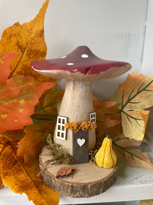 Folk Art mushroom cottage - Red