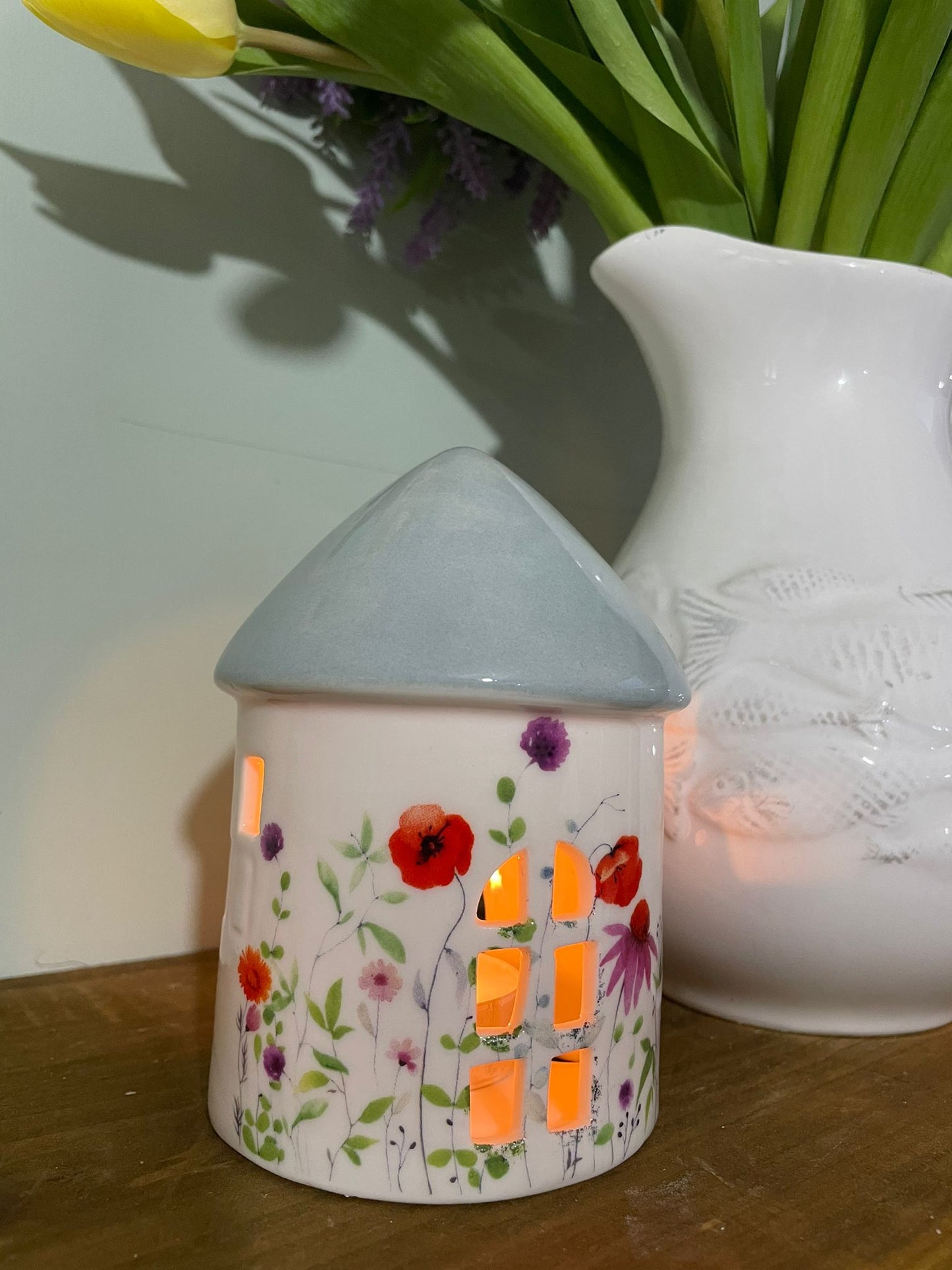 Ceramic candle house - Poppy