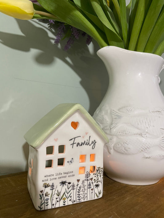 Ceramic candle house - Family